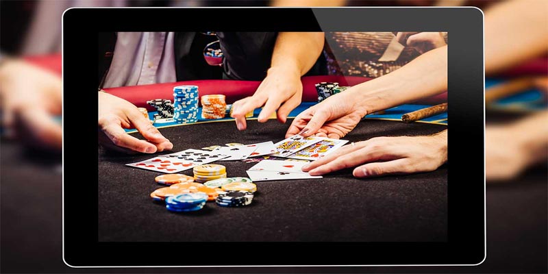 Bàn Poker Trực Tuyến - Khám Phá Thế Giới Cờ Bạc